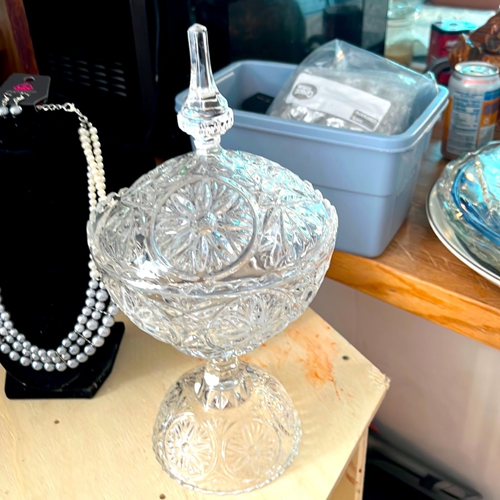 Crystal candy dish on pedestal with handled lid
